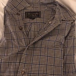 Long sleeve Abercrombie & Fitch button down.